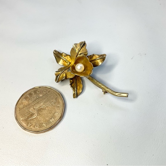 Vintage 900 Silver Vermeil Orchid Flower Brooch w/Cultured Pearl - Picture 5 of 5